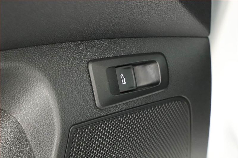 Škoda Karoq (2021) Style 1.5 TSI - fotka 13 z 30