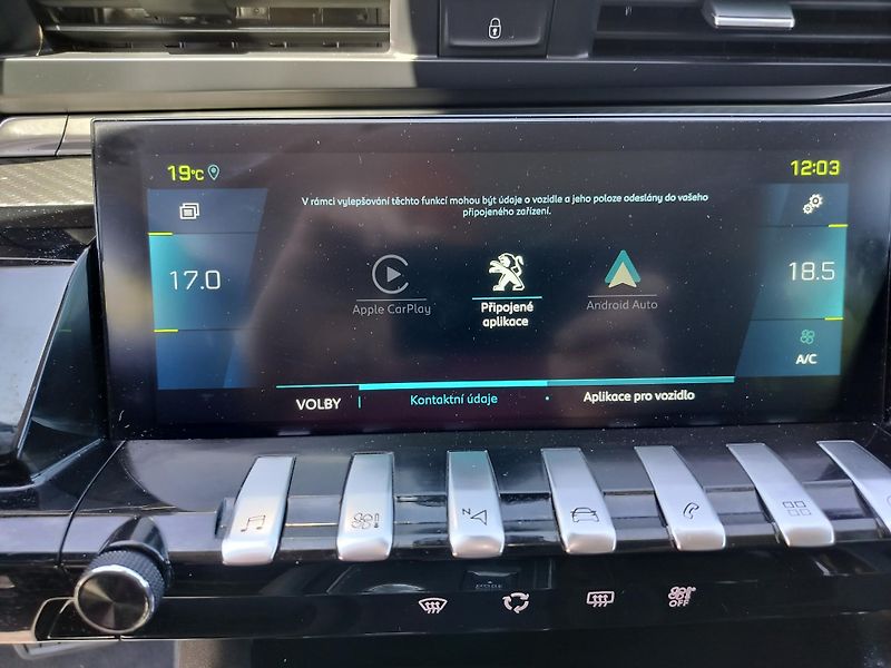 Peugeot 508 SW hybrid 225 e-EAT8 BUSINESS - fotka 17 z 32