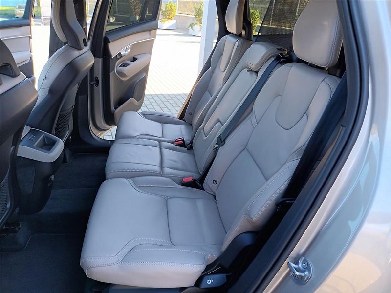 Volvo XC90 2,0 B5,BRIGHT PLUS,ČR,POLESTAR - fotka 16 z 37