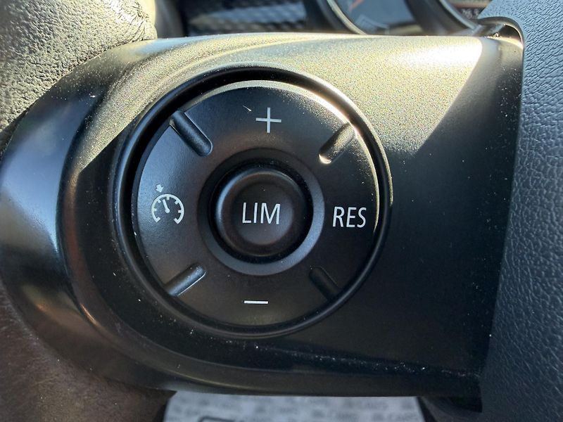Mini Cooper S 2.0i LED PANORAMA NAVI KŮŽE - fotka 19 z 46