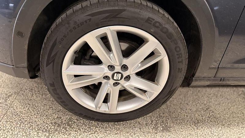 Seat Arona (2019) 1.0TGI- FR,LED,ZÁRUKA  - fotka 35 z 35