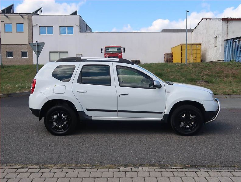 Dacia Duster (2011) 1.6 16V, LPG, nová STK - fotka 6 z 13