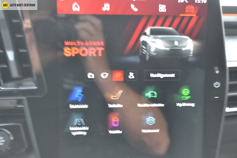 Renault Espace techno full hybrid E-Tech 200 - fotka 43 z 64