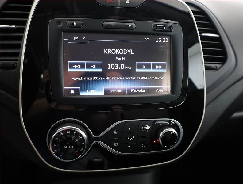 Renault Captur (2018) 0.9 TCe, ČR,1.maj, Navi - fotka 10 z 15