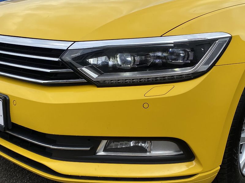 Volkswagen Passat (2019) 2,0 TDi Comfortline  - fotka 12 z 49