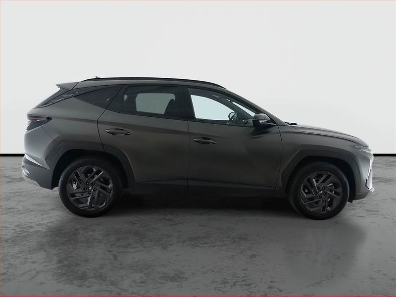 Hyundai Tucson (2025) 1.6 T-GDI - fotka 6 z 18