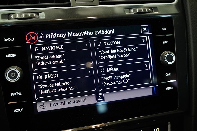 Volkswagen Golf - fotka 16 z 22