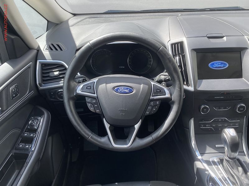 Ford S-MAX (2016) 2.0 TDCi 4x4, 7míst, AT - fotka 11 z 18