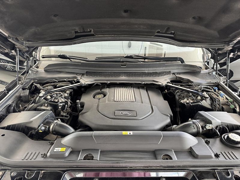 Land Rover Range Rover Sport 3,0SDV6 HSE*225kW*REZERVACE! - fotka 46 z 46