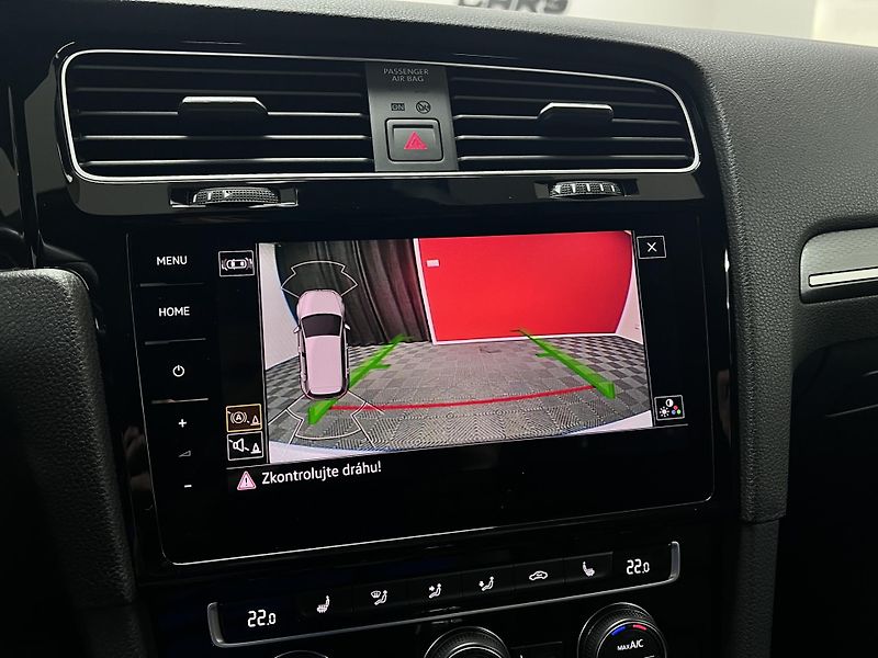 Volkswagen Golf GTI TCR, 2.0 TSI 213 kW - fotka 42 z 46