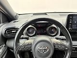Toyota Yaris 1.5 HSD e-CVT Premier Edition - náhled 15