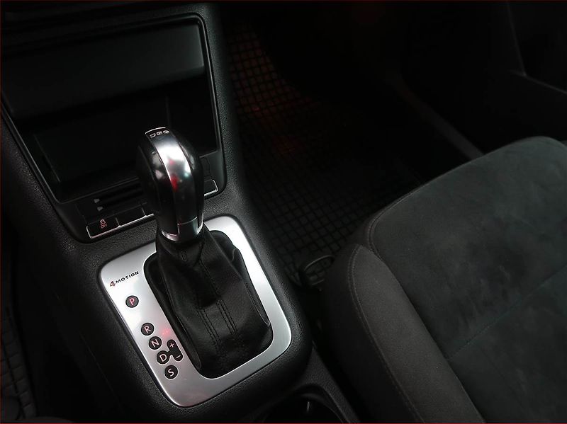 Volkswagen Tiguan (2013) Sport&Style 2.0 TDI, 4X4 - fotka 11 z 17