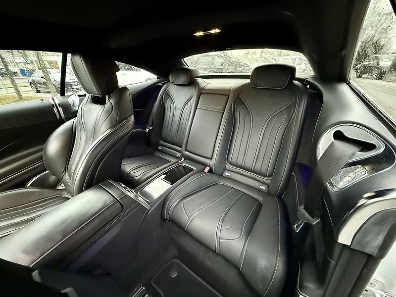 Mercedes-Benz Třídy S (2015) 500 4MATIC kupé - fotka 26 z 51