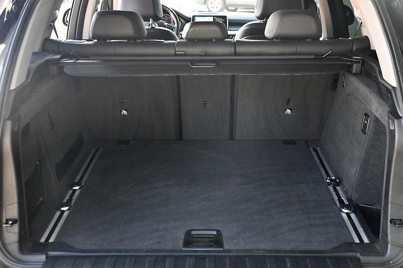 BMW X5 xDrive30d NAVI KŮŽE KAMERA - fotka 35 z 39