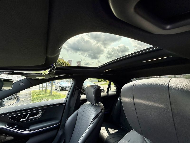 Mercedes-Benz Třídy S (2021) 350 d 4MATIC - fotka 26 z 48