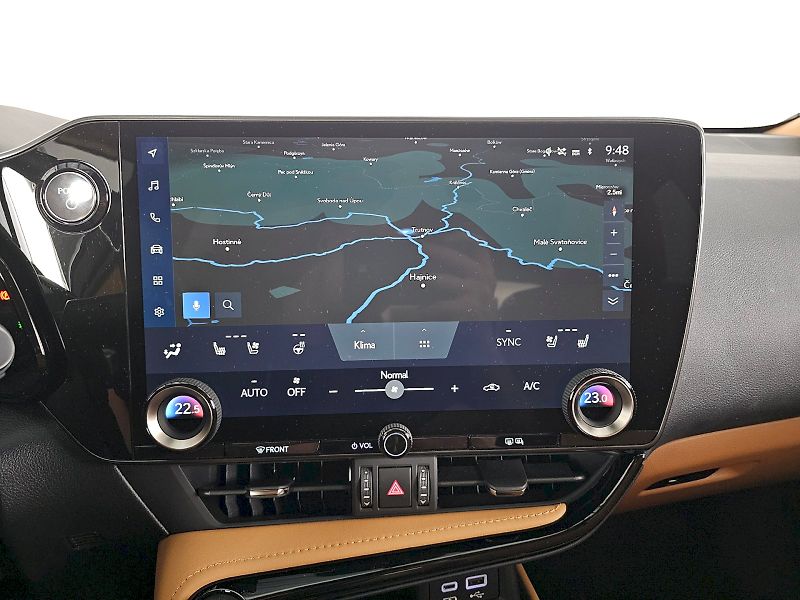 Lexus NX 350h (2024) 2.5HEV AWD 248k PRESTIGE PLUS - fotka 20 z 32
