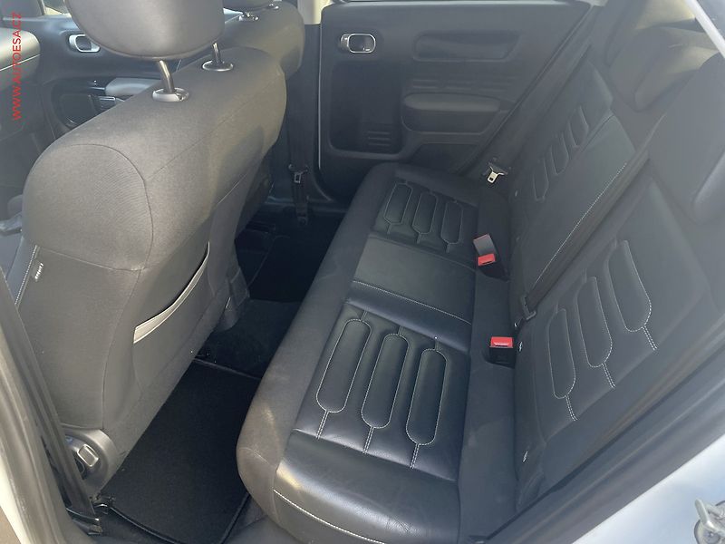 Citroën C4 Cactus (2016) 1.2PT, Shine - fotka 10 z 16