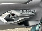 Toyota Yaris 1.5L HEV116 CVT Comfort - náhled 24