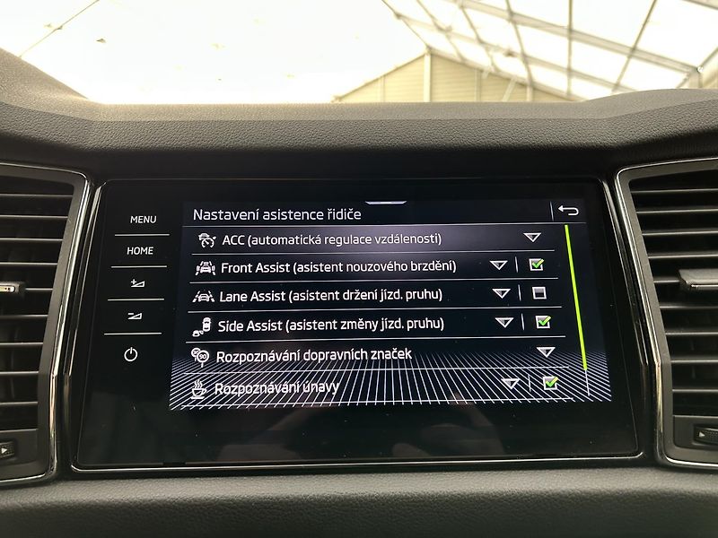 Škoda Kodiaq 2.0 TDI 4x4 Style - fotka 13 z 25