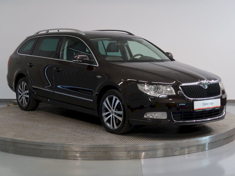 Škoda Superb (2013) L&K 2.0TDI 125KW 4x4 WEBASTO P - fotka 8 z 34