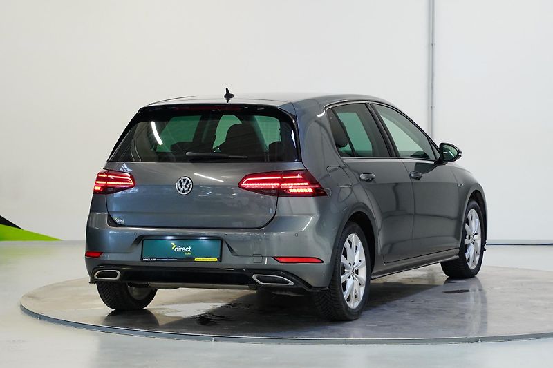 Volkswagen Golf - fotka 2 z 28
