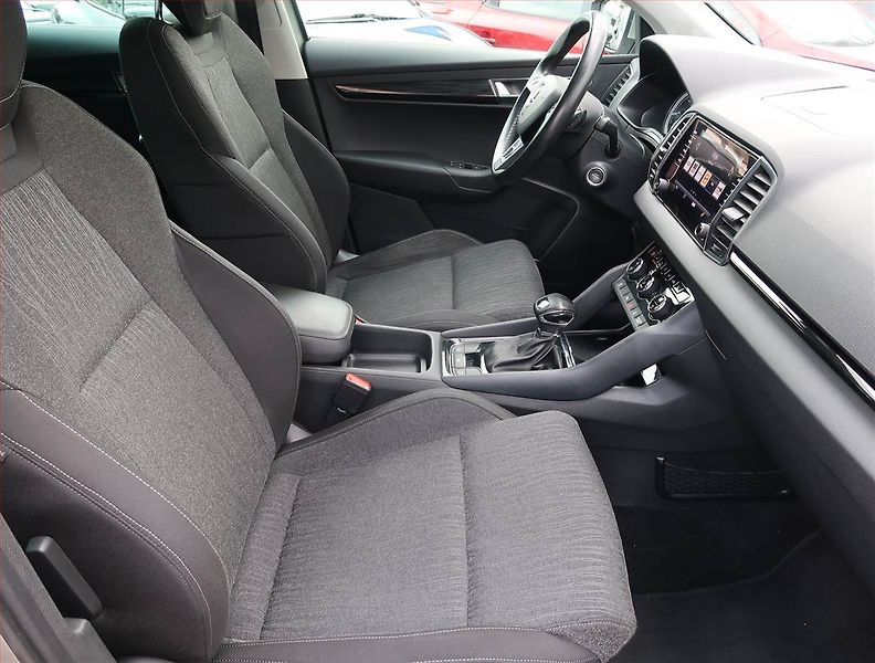 Škoda Karoq (2017) Style 1.5 TSI - fotka 9 z 24