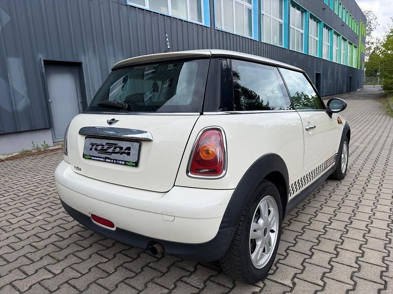 Mini One 1,6i  - fotka 5 z 19
