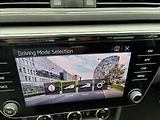 Škoda Superb 2,0 STYLE 4X4 TAŽNÉ,KAMERA - náhled 24