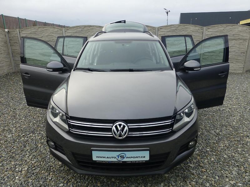 Volkswagen Tiguan 1.4TSi 120PS LIFE FACE-LIFT 1A - fotka 2 z 186