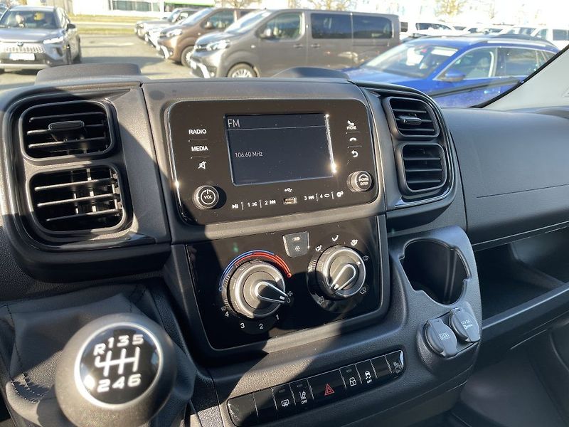 Toyota Proace Max 2.2D 140k 6MT L3H3 - fotka 21 z 33