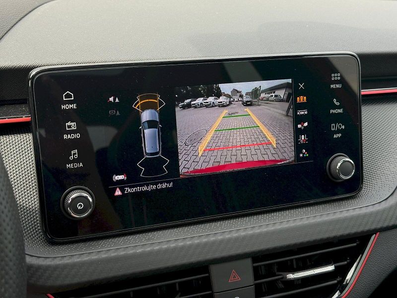Škoda Kamiq (2025) 1.0 TSI 85 kW Monte Carlo - fotka 19 z 23