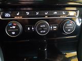 Volkswagen Golf 1.4 TSI NAVI XENON WEBASTO - náhled 14