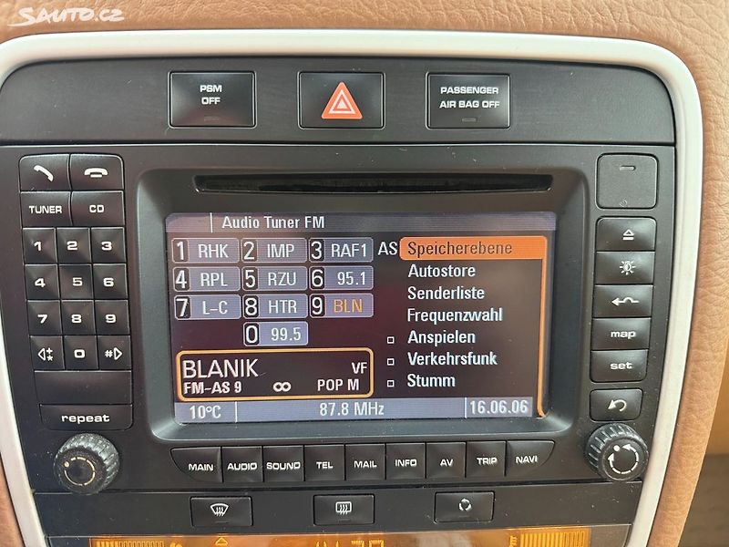 Porsche Cayenne 3.2 V6, 4X4, Automat - fotka 15 z 37
