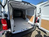 Opel Vivaro (2025) L2 (L) Panel Van 2.2 CDTi 150k - náhled 19