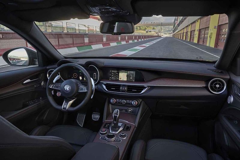 Alfa Romeo Giulia a Stelvio Super Sport