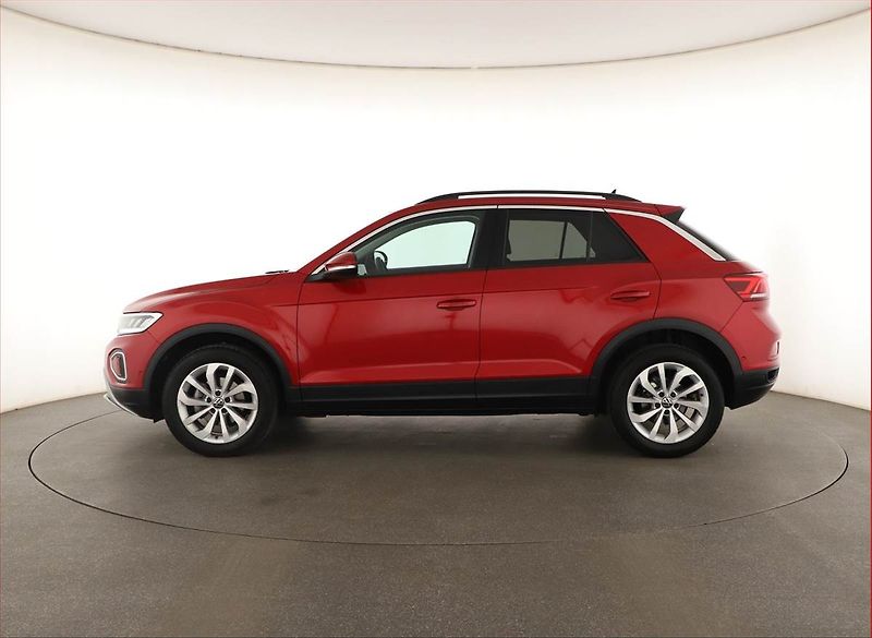Volkswagen T-Roc (2024) 1.0 TSI - fotka 3 z 14