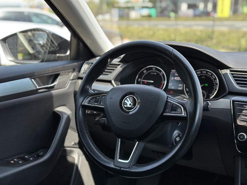 Škoda Superb (2016) Skoda Superb 2016 - fotka 11 z 21