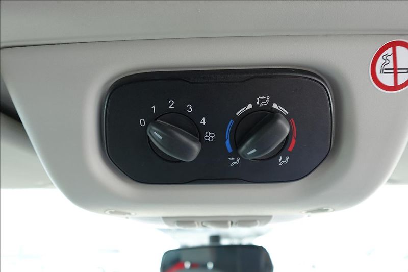 Ford Transit 2,0 TDCI  L3H2 9MÍST BUS KLIMA - fotka 22 z 42
