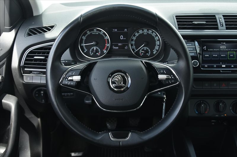 Škoda Fabia 1.0 TSI 1.MAJITEL DPH ČR - fotka 14 z 23