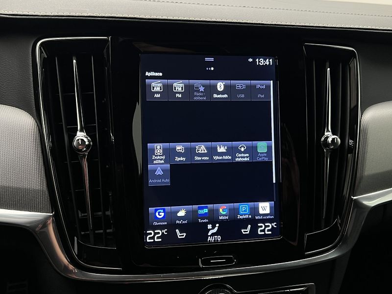 Volvo S90 D5 AWD R-DESIGN AUT - fotka 32 z 41