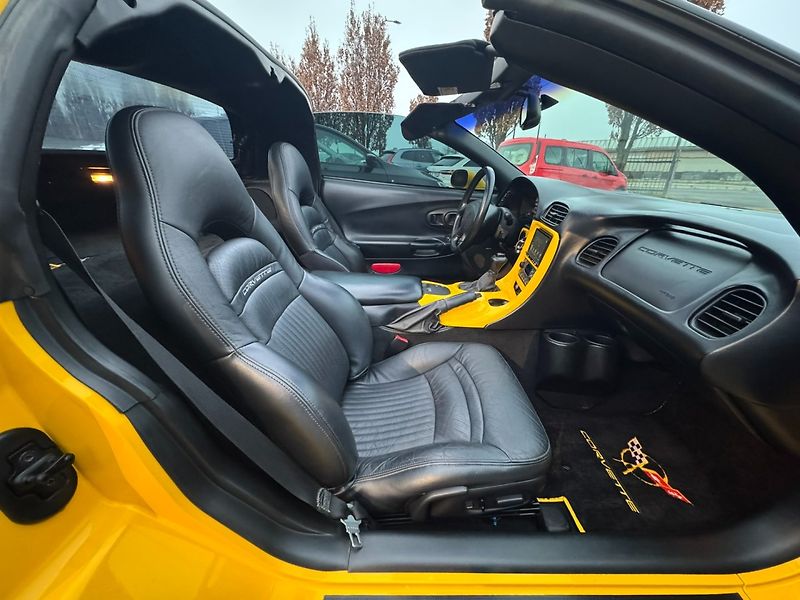 Chevrolet Corvette (2001) C5 TARGA LS1 5,7L V8 261KW DPH - fotka 40 z 50