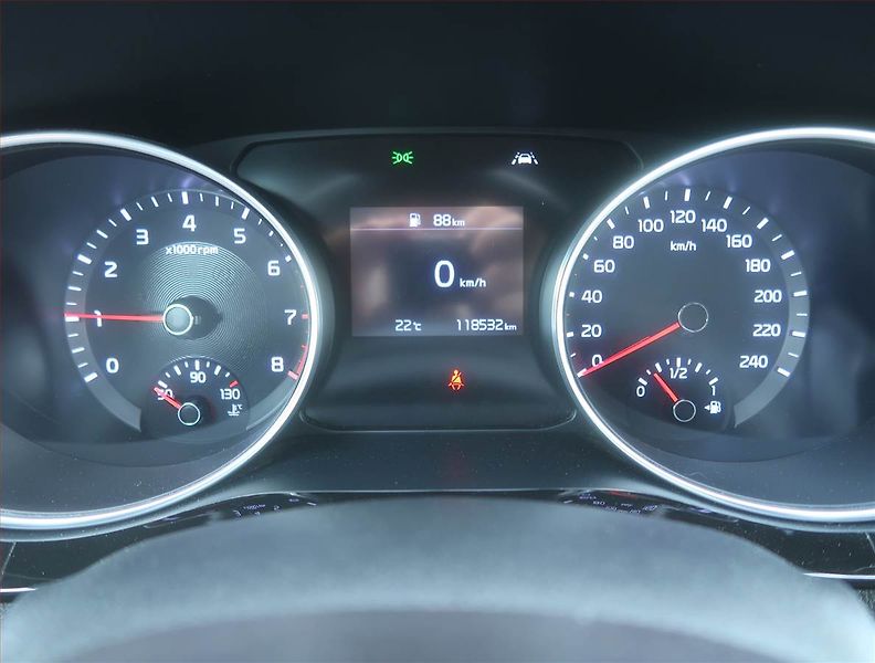 Kia Ceed (2020) Gold 1.0 T-GDI, Serv.kniha - fotka 11 z 16