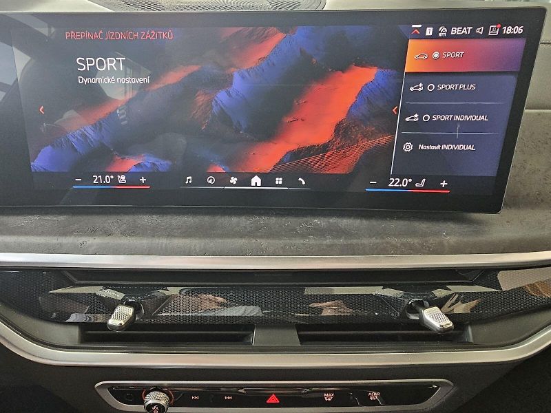 BMW X7 xDrive40d - fotka 31 z 36