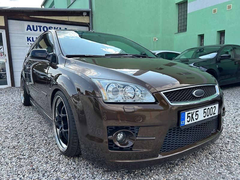 Ford Focus (2005) 1.6 i CHIP - fotka 3 z 27