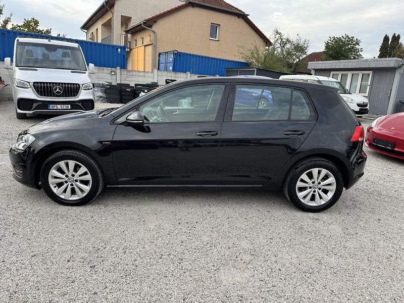 Volkswagen Golf (2015) 1.2 TSi 81KW 1.Majitel  - fotka 6 z 35