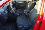 Volkswagen Golf (2011) VI.1.6TDi,ČR,S.kn1.MajSTK 8/27 - náhled 31