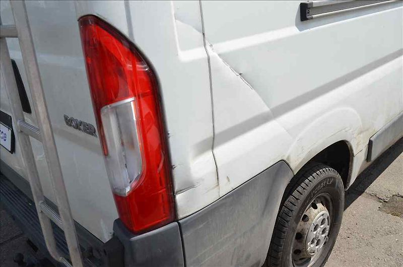 Peugeot Boxer (2016) 2,2 D - fotka 8 z 19