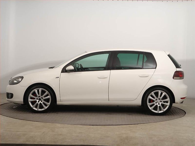 Volkswagen Golf (2010) R-Line 1.4 TSI, Park. senzory - fotka 3 z 13
