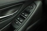 BMW Řada 5 (2014) Modern Line 525d xDrive, 4X4 - náhled 14