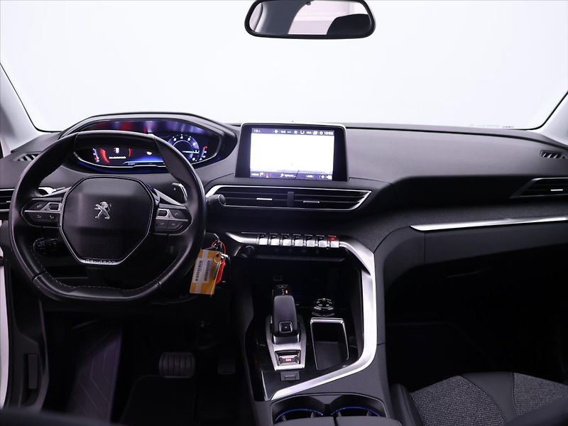 Peugeot 3008 1.2 PT 96kW Aut. Allure CZ - fotka 27 z 34
